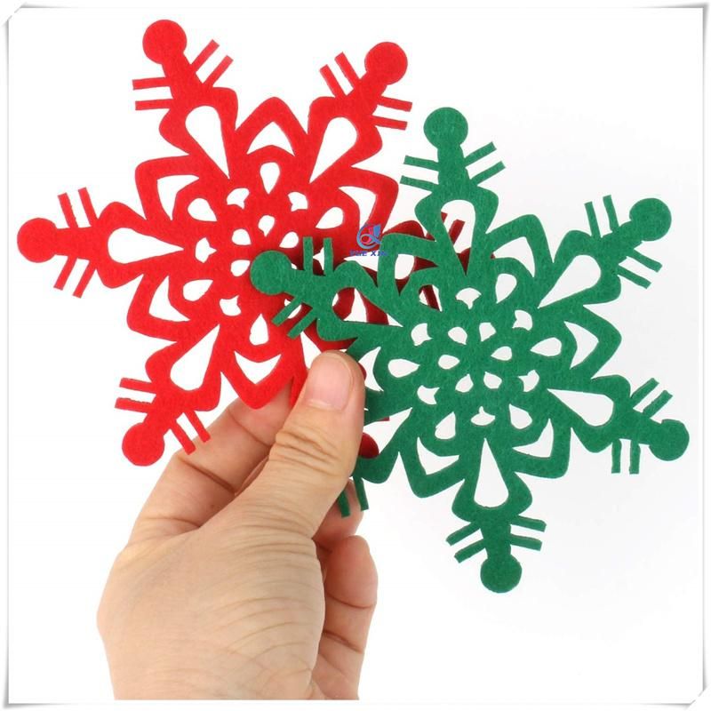 Red Green and White Felt Fake Snowflakes for Christmas Decoration