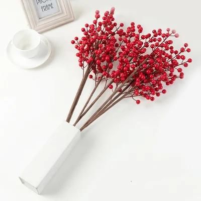 Artificial Flower Christmas Decoration Red Berry Pick with Green Pine Needle