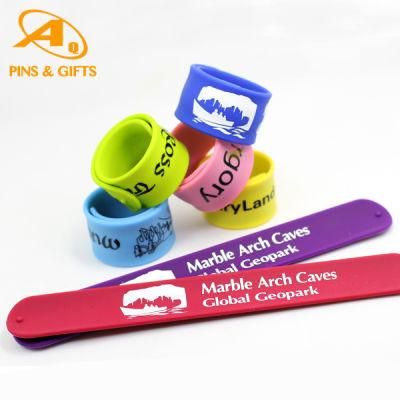 Wholesale Custom Two Color Rubber Silicon Reflective Silicone Mold Not Sweat Mask Elastic Strap Steel ID Slap Bracelet Wristband