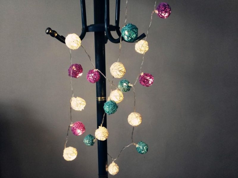 Decorative Round Multi-Color Wedding Christmas Cotton Ball LED String Light