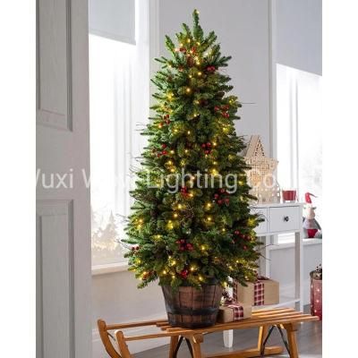 Pine &amp; Berry Potted Christmas Tree with 200 Warm White LED Lights