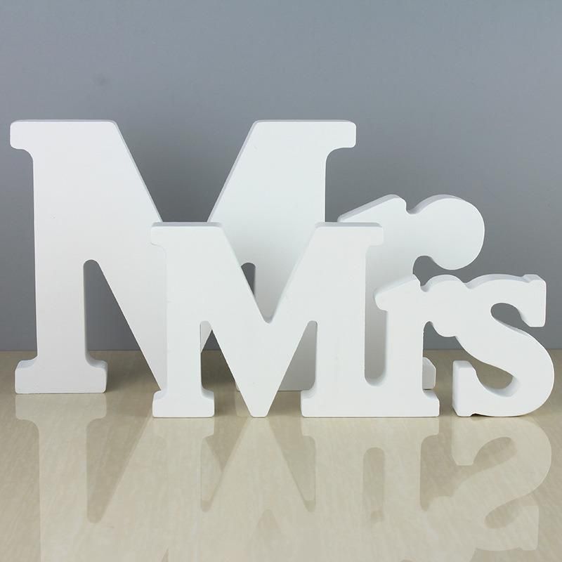 White Wood Sign Vintage Style Mr and Mrs Sign Mr & Mrs Wooden Letters Rustic Wedding Signs for Wedding Decoration