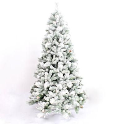 Yh22102 2022 Green Artificial Christmas Tree with Pine Cone Flocking Tree for Decoration New Design