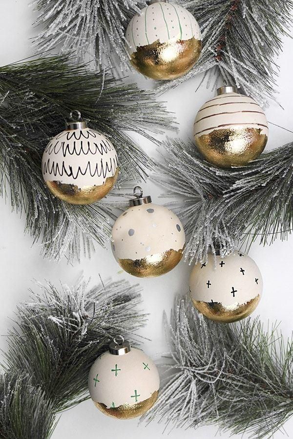 Wholesale Manufacture Christmas Decoration Glass Plastic Christmas Ball