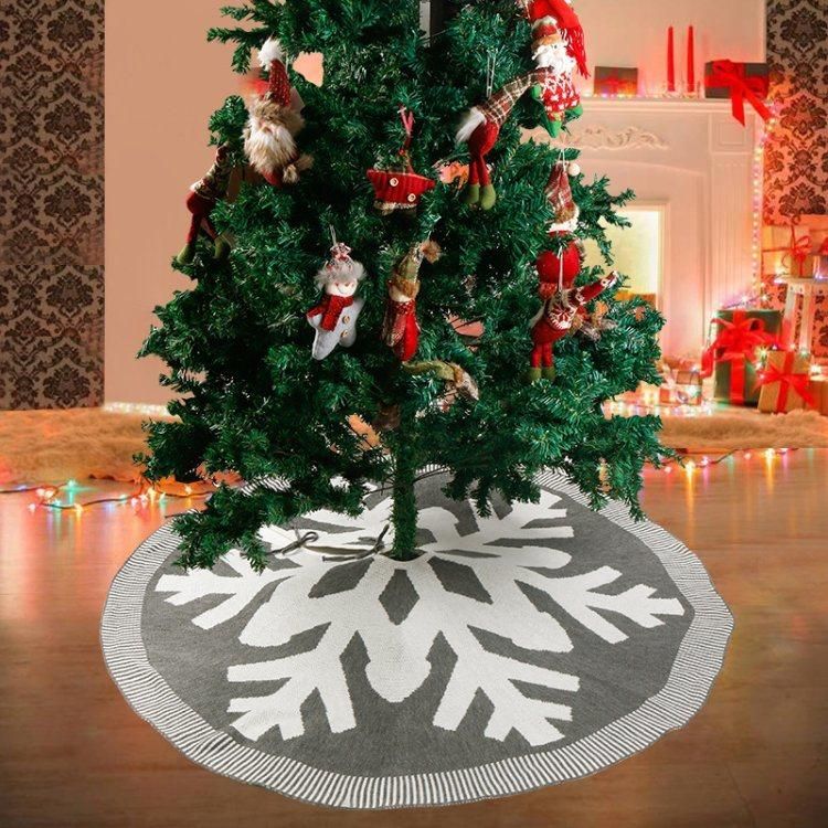 2022 New Christmas Tree Skirt Knitted Snowflake Pattern Christmas Ornament 120cm Red and Grey Christmas Tree Skirt