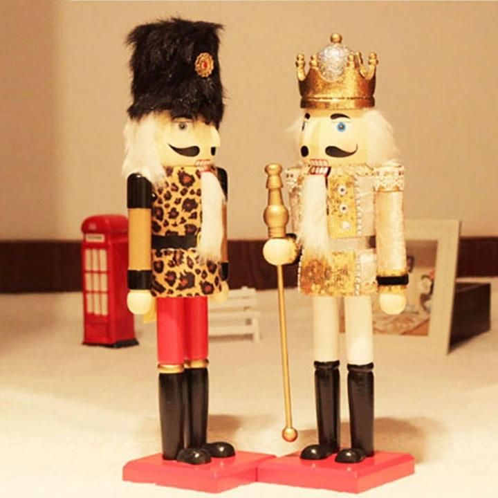 Wholesale Big Size Resin Soldier Nutcracker Statue Indoor Decoration
