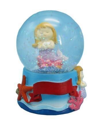 Christmas Resin Craft Snow Globes Snowball Snowdome