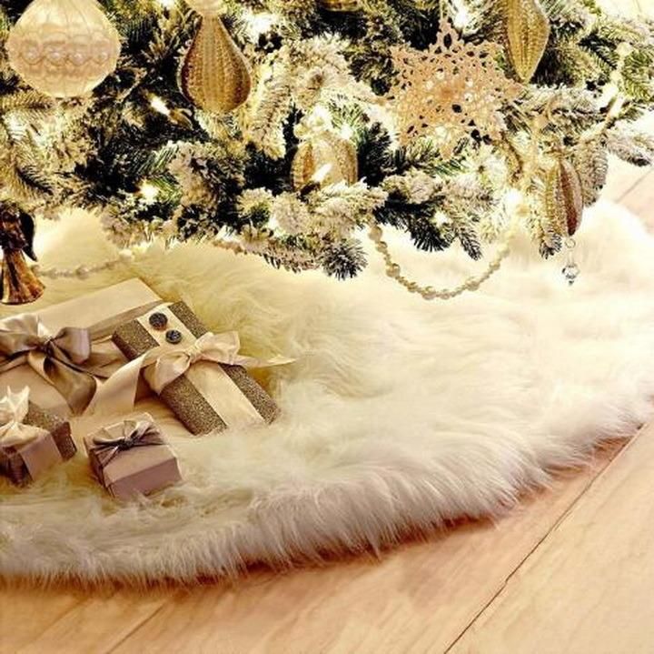 Customized Size Pure White Plush Christmas Tree Skirts