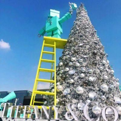 Artificial Custom Made Decorative Snowing Christmas Tree with Custom Ornaments
