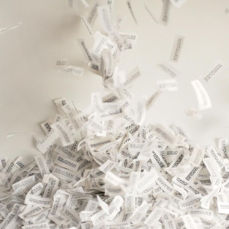 Wholesale Factory Fireproof Confetti Rectangle Tissue Paper Confetti