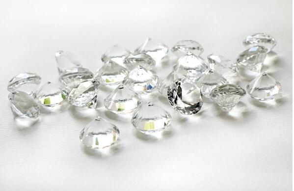 Wedding Decoration of Crystal Diamonds