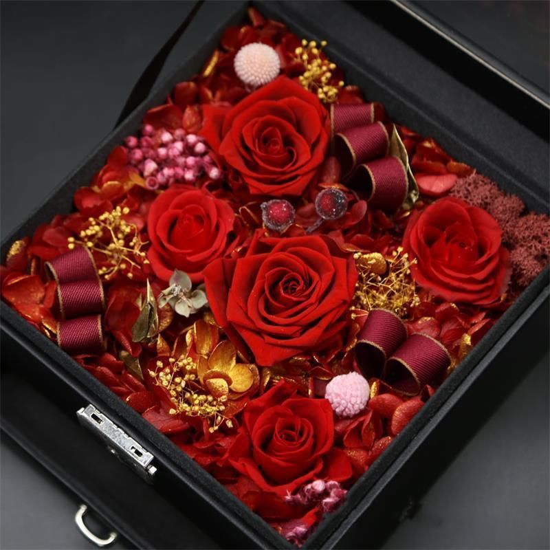 Best Valentines′ Day Gift Preserved Everlasting Real Rose Flower with Necklace Jewelry Drawer