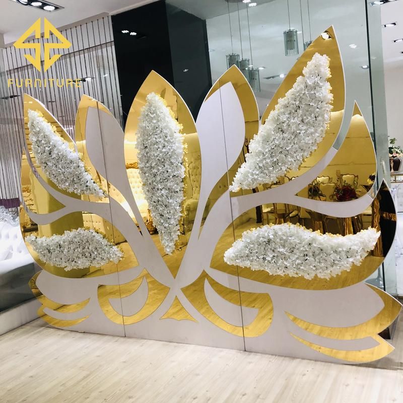 New Modern Luxury Golden PVC Made Petals Wedding Decoration Stage Backdrop