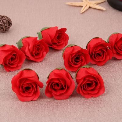 Artificial Flowers Rose Soap Flower Box with Cute Toys for Valentine&prime;s Day Festival Wedding