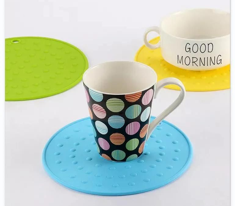 Placemats Silicone Place Mats for Kids Non-Slip Table Mats Hot Pot Holder Pads Non-Slip & Heat Resistant Kitchen Eat Mat