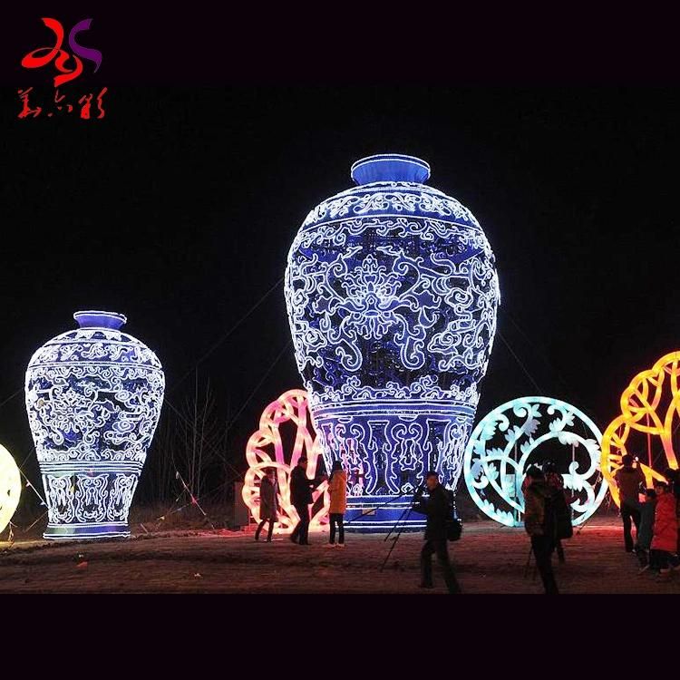 Outdoor 3D Structure Bottle Vase Shape Christmas Street Motif Lights