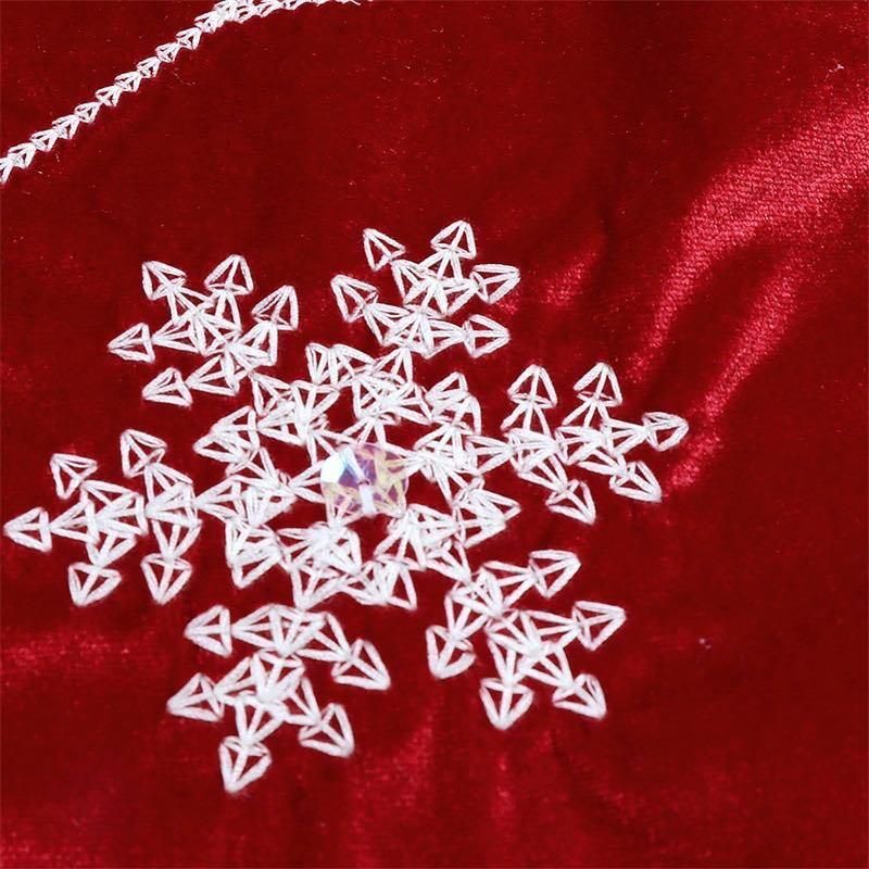 2020 New Christmas Tree Skirt Red Velvet Fabric Snowflake Tree Skirt Christmas Decoration Tree Skirt Cross-Border Hot Sale