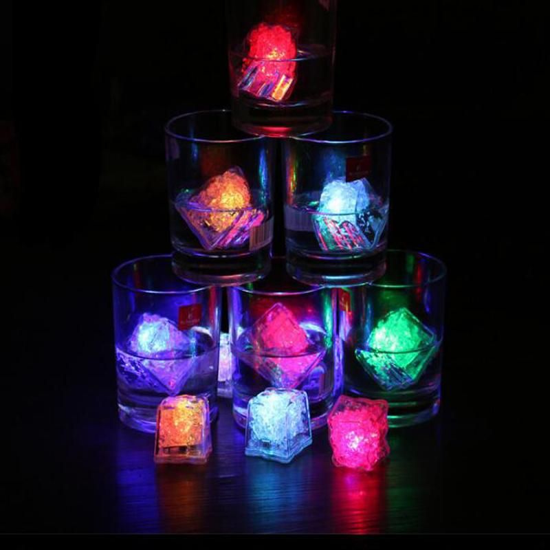 LED Liquid Induction Ice Cubes 28mm Ice Cubes Light Colorful Ice Cube Decoration Light for Bar and Party
