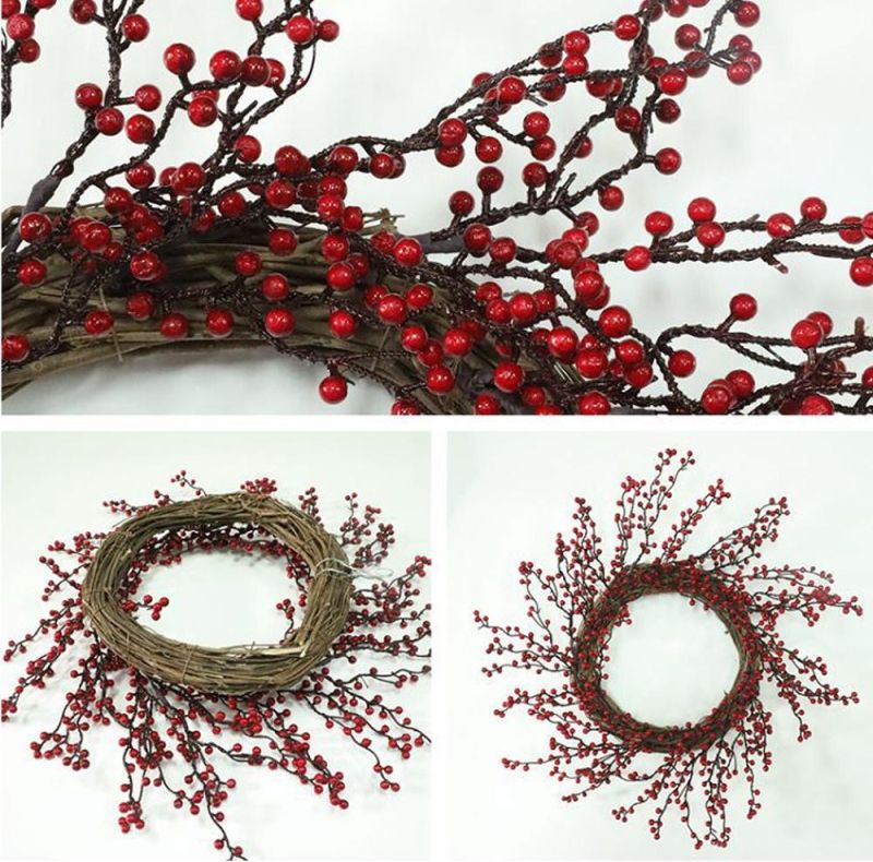 20cm Decorative Wreath with Red Berries and Pinecone for Christmas Decoration