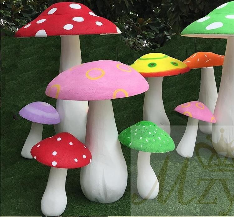 Beauty Window Display Props Shopping Mall Foam Mushroom for Amusement Park Decoration