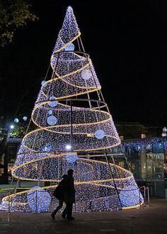 Wholesale 20FT 30FT 40FT 50FT Artificial Giant Christmas Tree