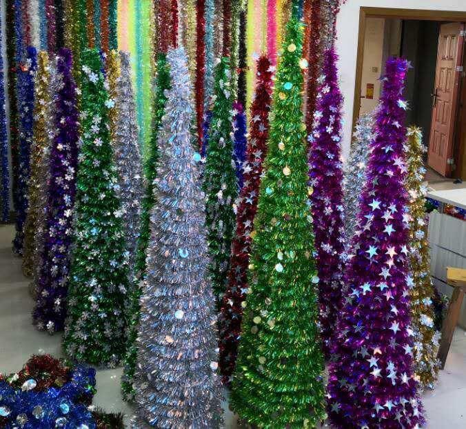 Collapsable Christmas Tree, 4FT Pop up Tinsel Collapsible Xmas Tree with Stand for Indoor and Outdoor Home Holiday Decoration