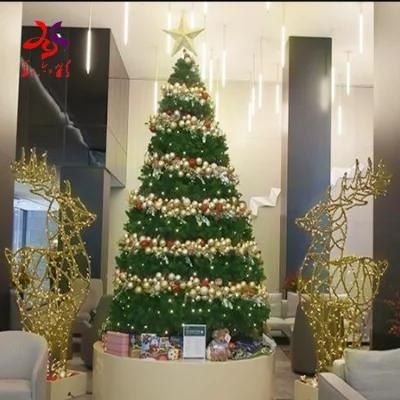 Indoor or Outdoor Various Styles Artificial Christmas Tree