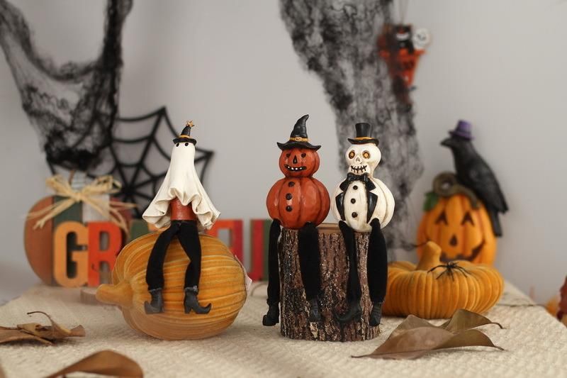 New Design Wholesale Home Decorations Party Accessories Long Soft Leg Halloween Resin Pumpkin Ghost