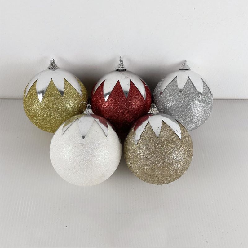 High Quality Different Shape and Models Christmas Baubles for Festival Decorations