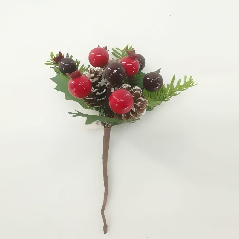 Hot Sale Christmas Pine Needle Pine Cone Cuttings Flower Gold Silver and Red Christmas Fruit Tree Cuttings Christmas Flower