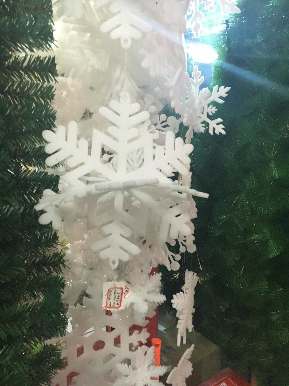 Snowflake Hanging Garland for Home Winter Christmas Holiday Decoration