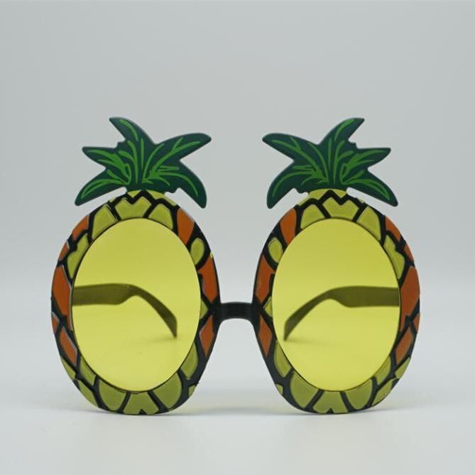 Pineapple Glasses for Hawaiian Beach Holiday Gift Party Supply Glasses