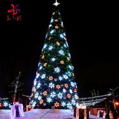 Outdoor LED Light up Metal Frame PVC Christmas Tree