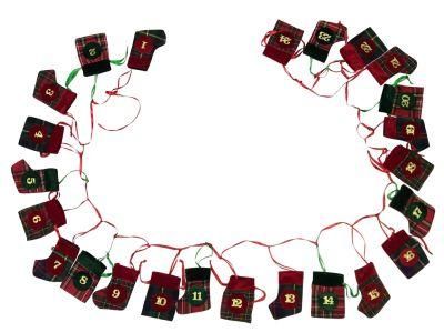 (SH461) Red Green Plaid Garland with Stocking and Sack
