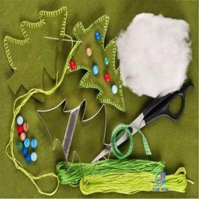 Xmas Tree Shape Felt Kits Set for Christmas Tree Decoration