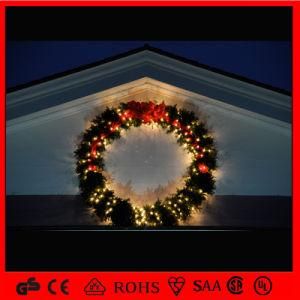 China Hot Sell Beautiful Wholesale Artificial Christmas Wreaths
