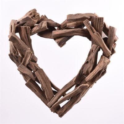 Factory Suppliers Fall Decoration Heart Shaped Wooden Wreath