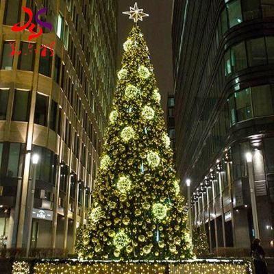 Hot Sale Outdoor Various Styles Artificial Christmas Tree for Wholesale