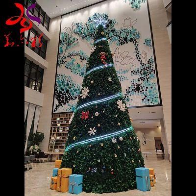 New Design Big Artificial Christmas Tree with Light Decoration Supplier