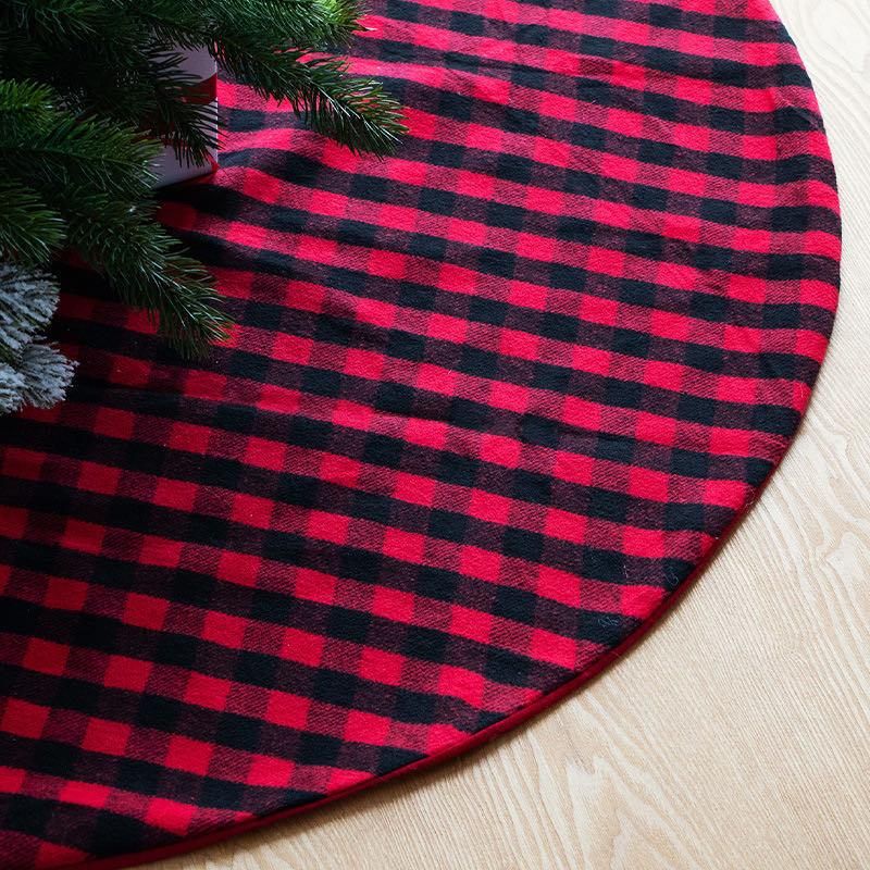 2020 New Christmas Red and Black Plaid Tree Skirt Cross Border Hot Sale Christmas Tree Skirt Apron Christmas Tree Decorations