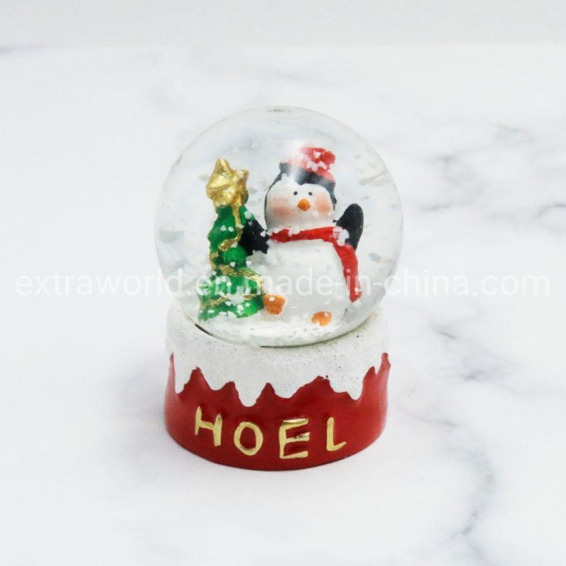 Resin Craft Santa Snowball Christmas Home Decoration for Sale