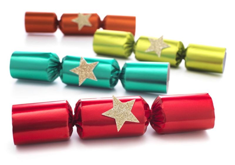 Bon Bons Christmas Cracker with Small Gifts