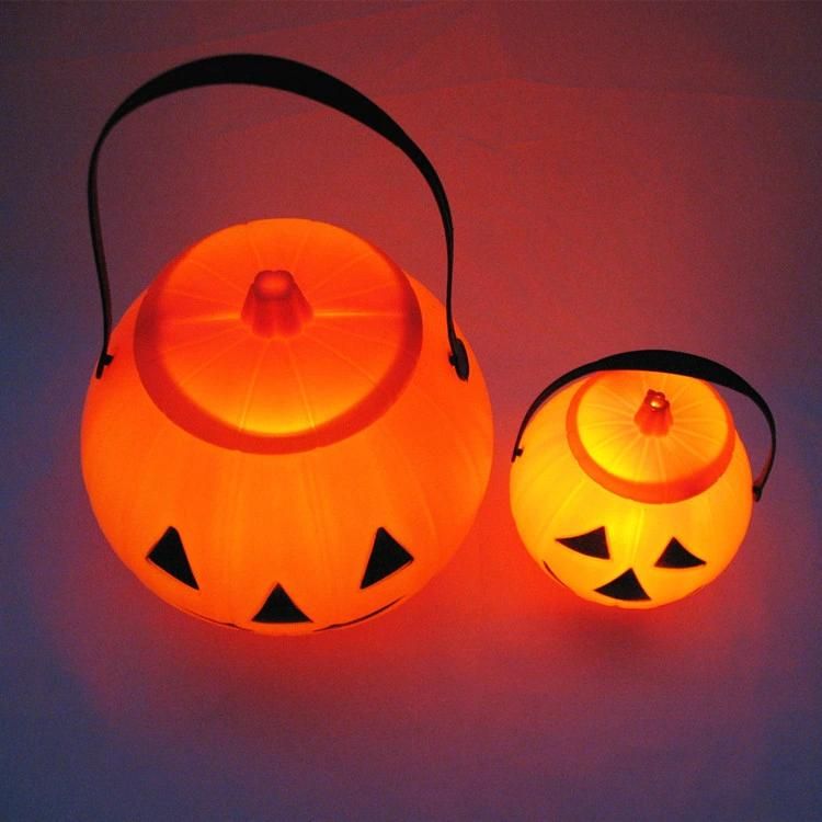 Halloween Glowing Decorative Plastic Portable Jack-O-Lantern Candy Jar for Children′s Performance Props with Lid Pumpkin Bucket