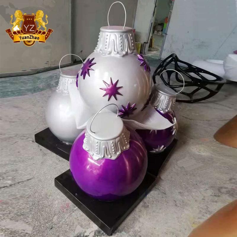 Large Hand Painted Resin Christmas Ball Ornaments for Christmas Crafts Decoration