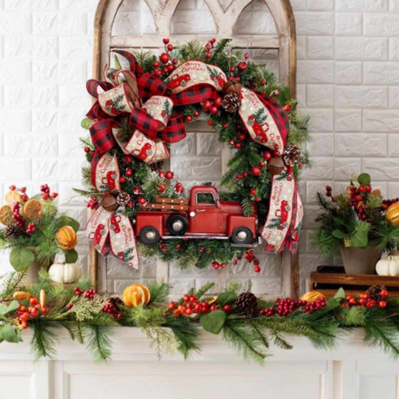 Christmas Festival Decorative Customized 40cm / 45cm / 50cm Dia Wreath