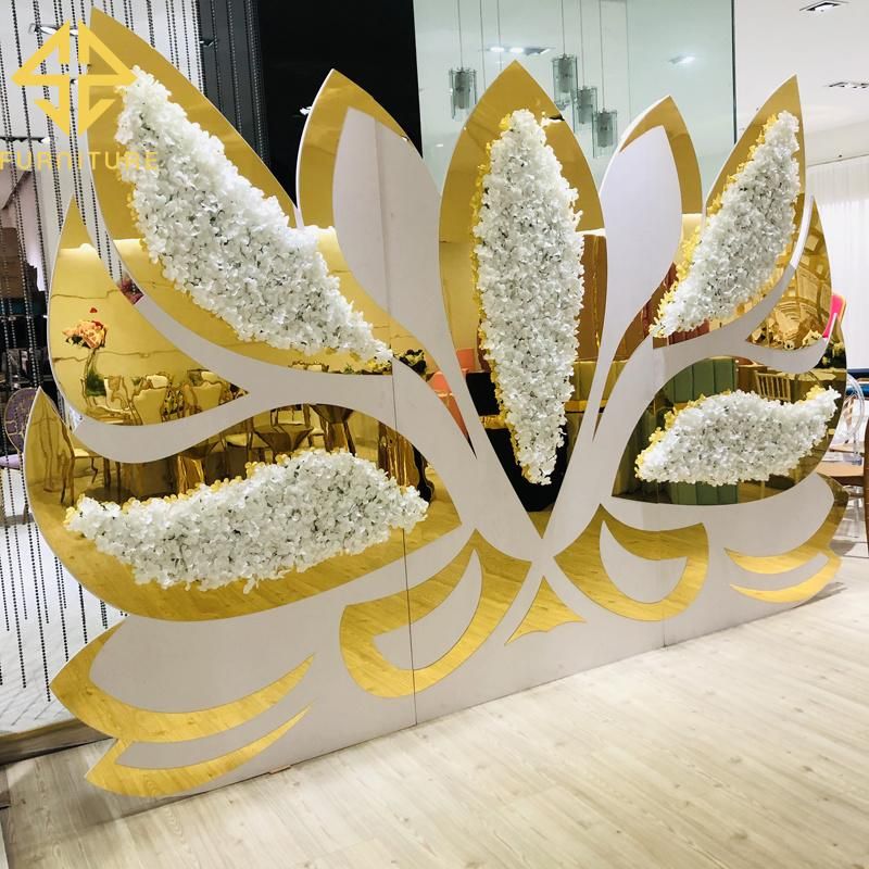New Modern Luxury Golden PVC Made Petals Wedding Decoration Stage Backdrop