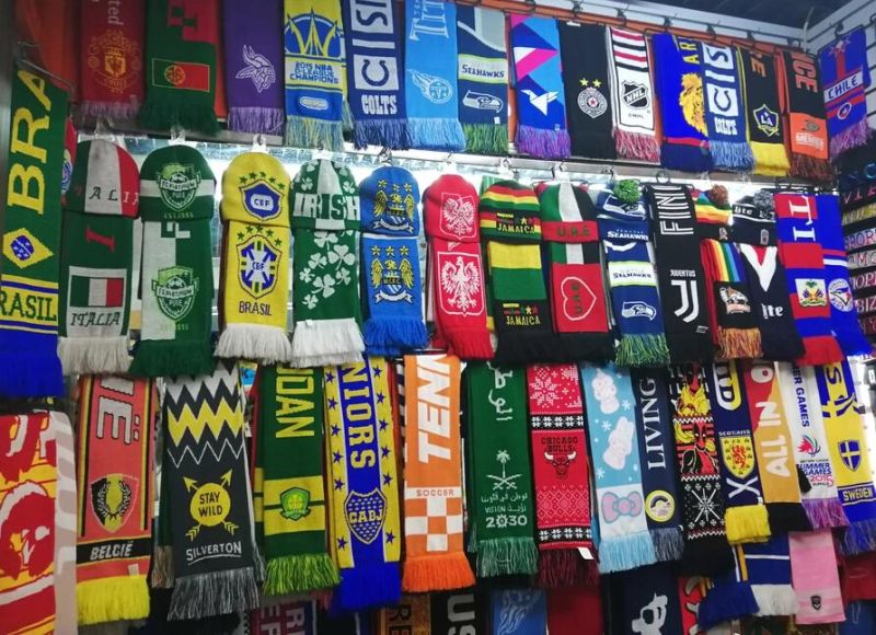 Custom Football Scarf Acrylic 100% Scarf Promotion Scarf Knitted