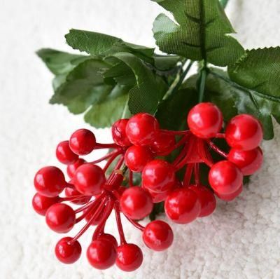 Factory Supply Artificial Flower Red Christmas Berry and Pine Cone Picks