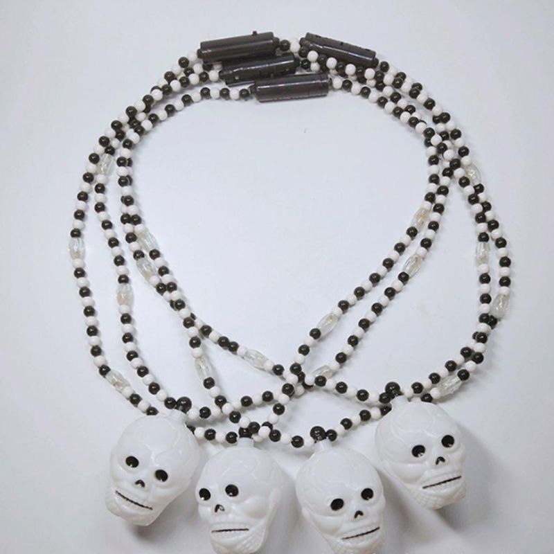 Flashing Lights Light up Skeleton Skull Necklaces