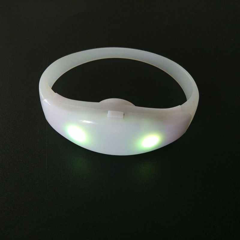 Light Wireless Programmable Silicone Wristband Remote Controlled LED Bracelet